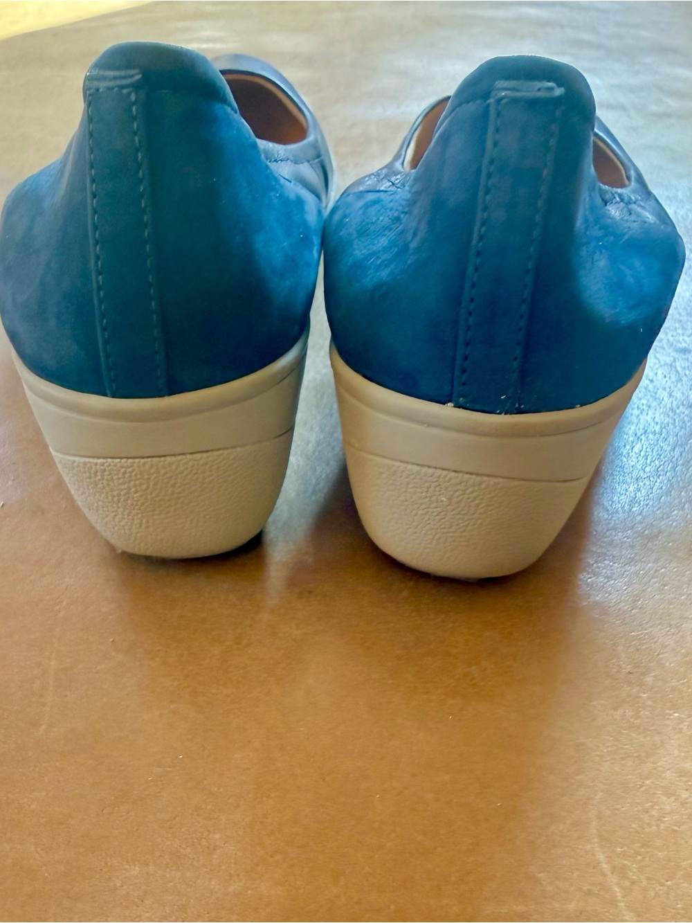 Vionic Women's Navy Wedge — 8.5 - Picture 5 of 6